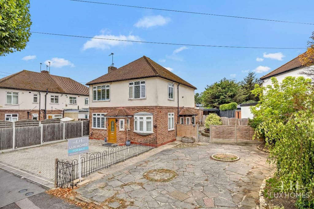 Property photo 1 of 15