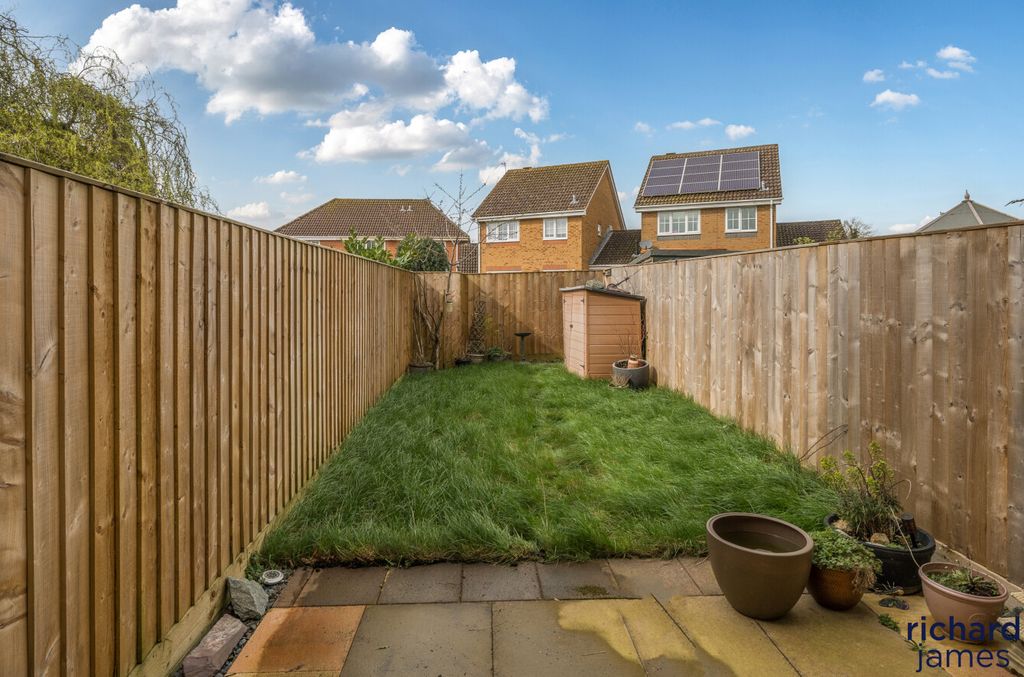 Property photo 2 of 12 Cbb0274Af71A4De9A165776733F58841