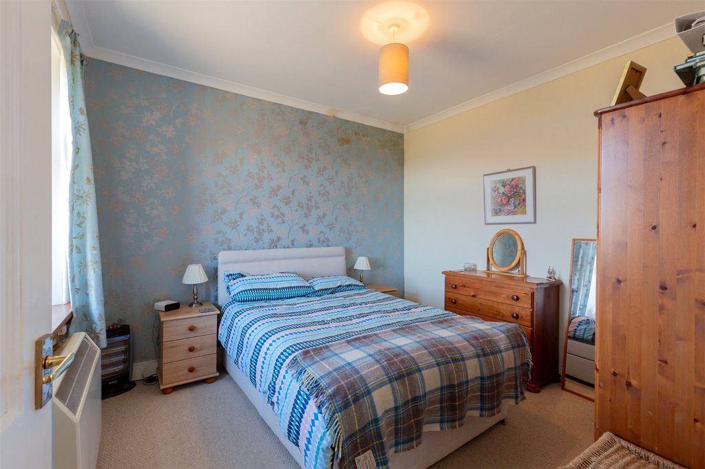 Additional image 5 of 2 bed detached house for saleShore Cottage, 11 Shore Road, Carradale PA28