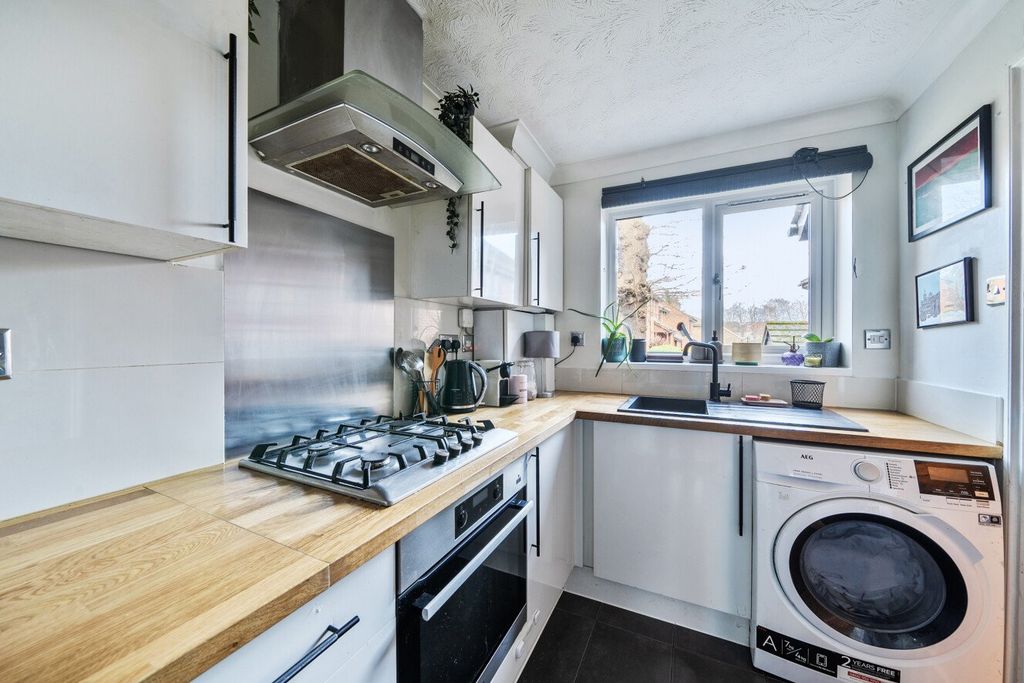 Property photo 3 of 20 Picture No. 50