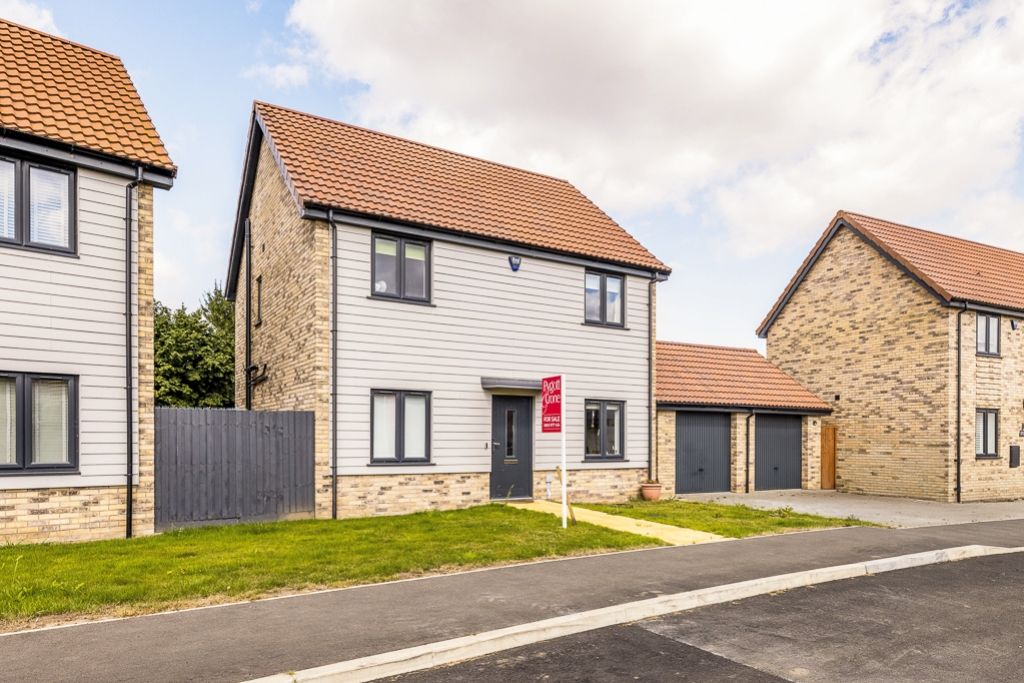 Property photo 1 of 23 25 Dean Close (Weston)-7