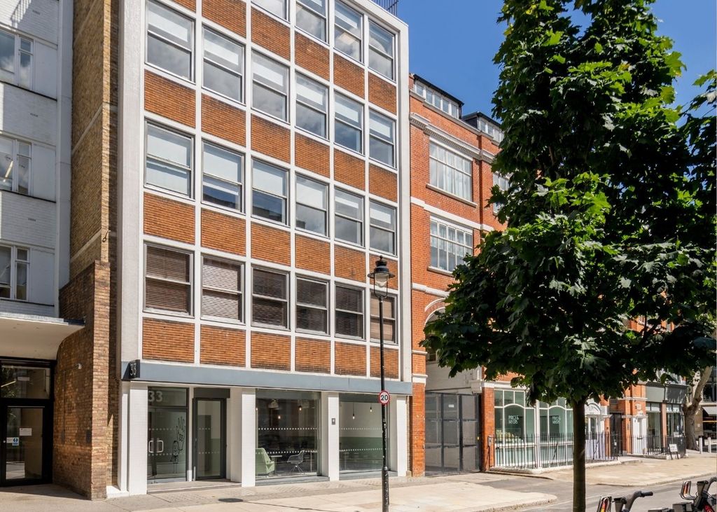 Property photo 2 of 4 Fully Fitted Office Space