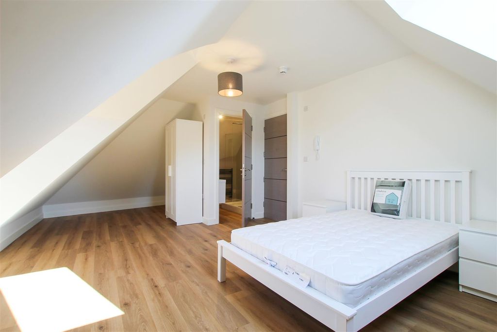 Property photo 2 of 11 Img_0571.Jpg