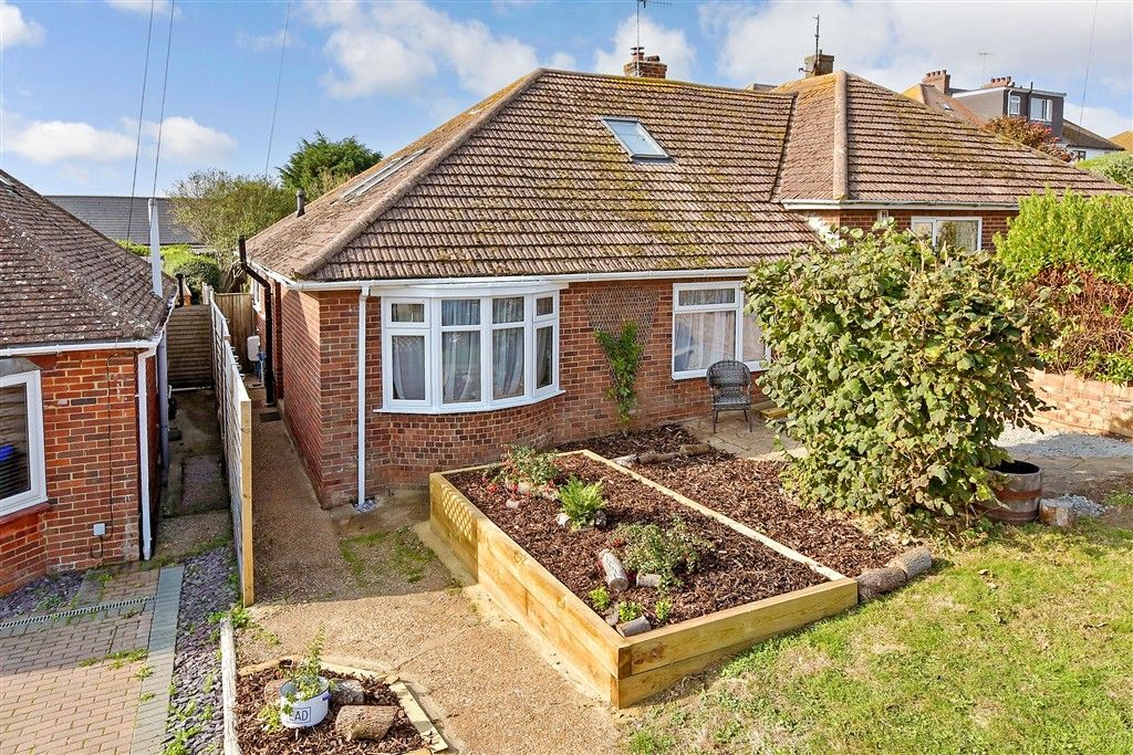 Property photo 1 of 18 External (Web)