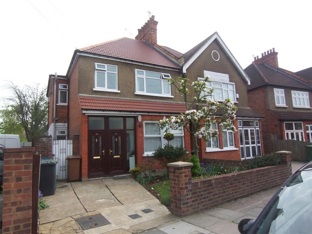 Property photo 1 of 6