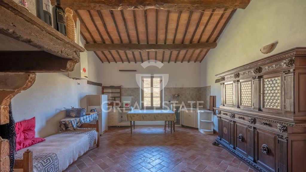 Property photo 2 of 50 Interiors