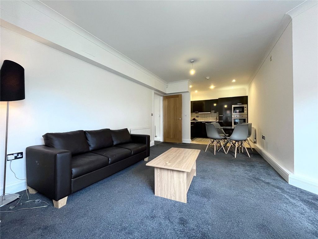 Property photo 3 of 13 Picture No. 04