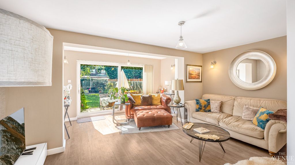 Property photo 3 of 39 5307944