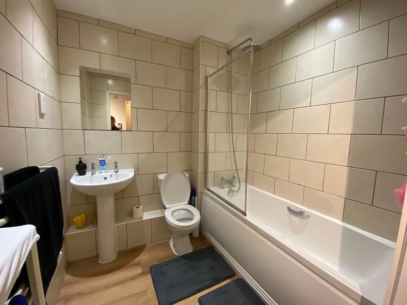 Property photo 2 of 7 Photo 2