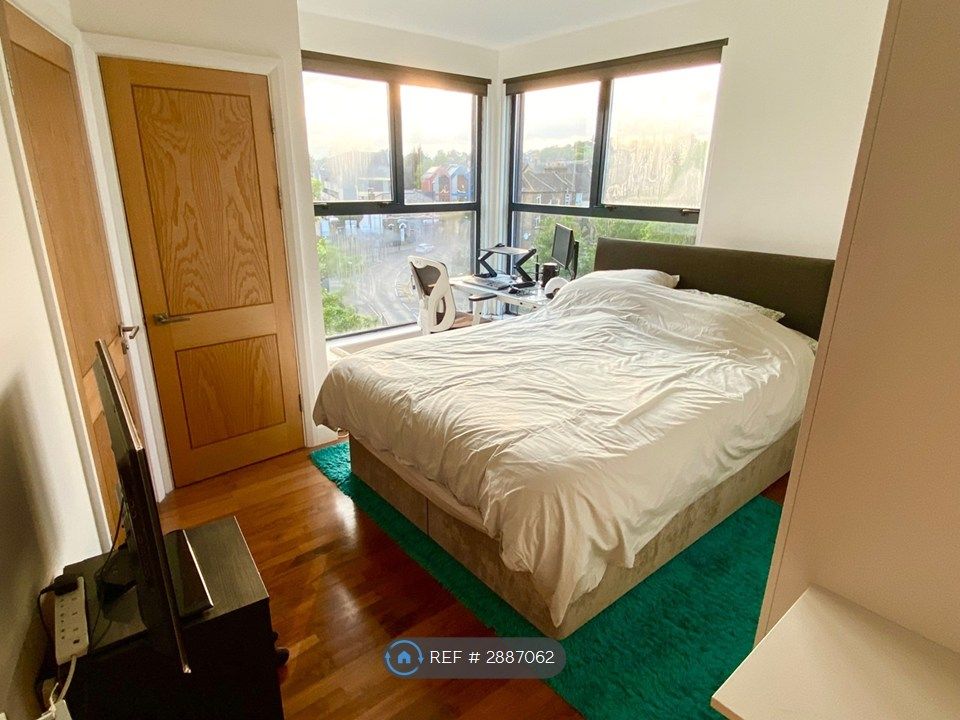 Property photo 3 of 8