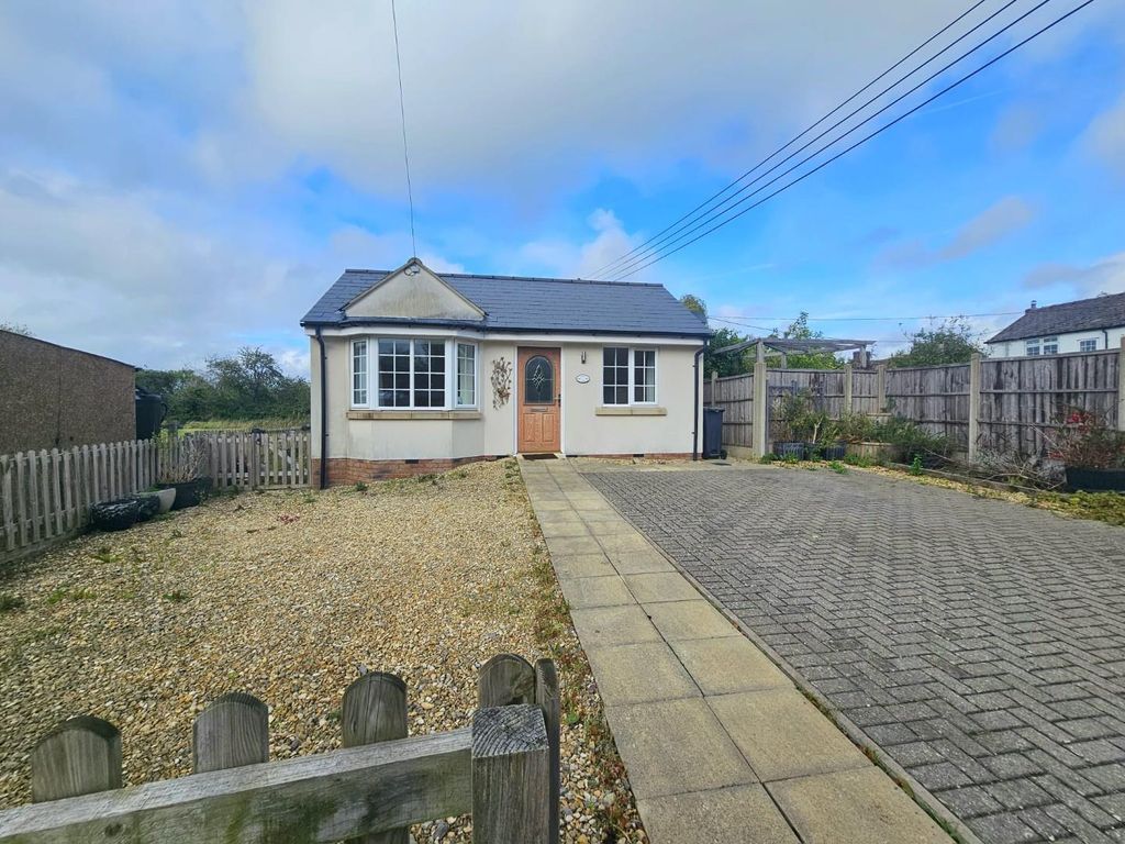 Property photo 1 of 24 Oayt7245.Jpg