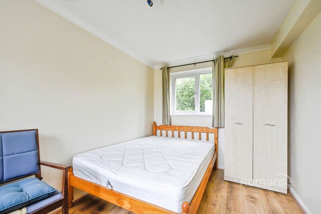 Property photo 1 of 10 Pbox-Img.Jpg
