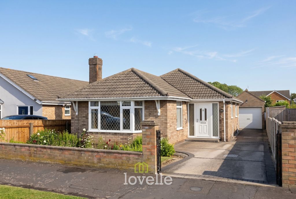 Property photo 1 of 25