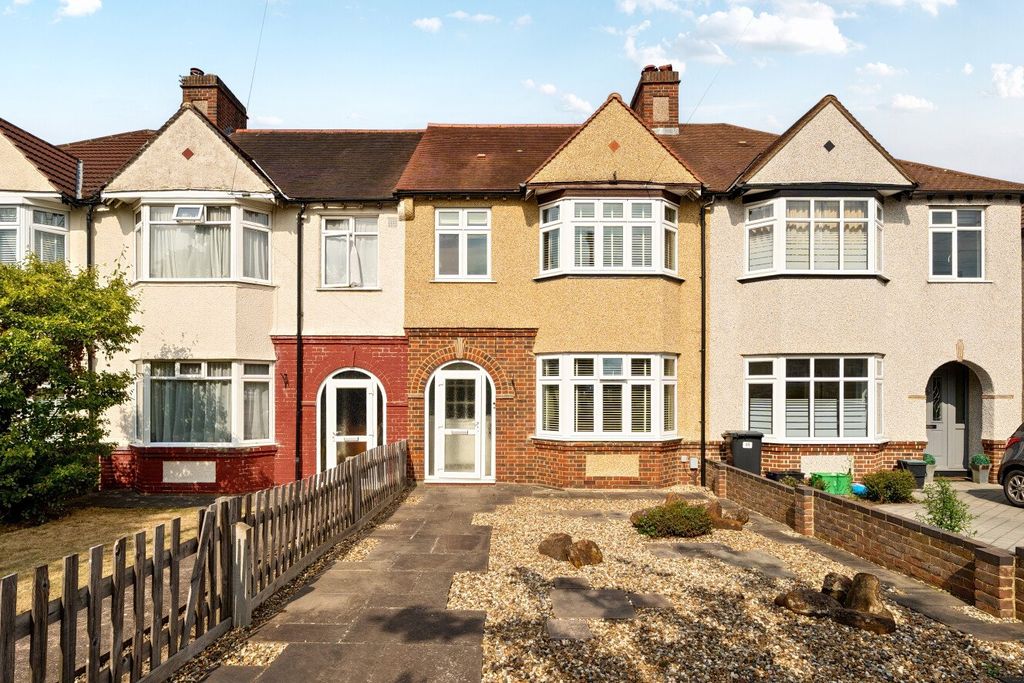 Property photo 1 of 17 Picture No. 02