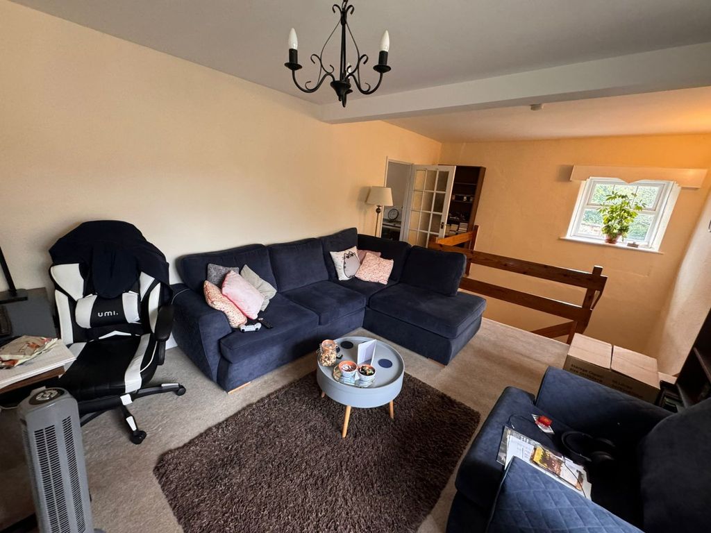 Property photo 2 of 6 Picture No. 06