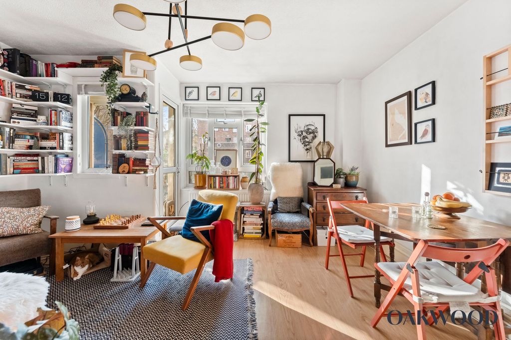 Property photo 3 of 21