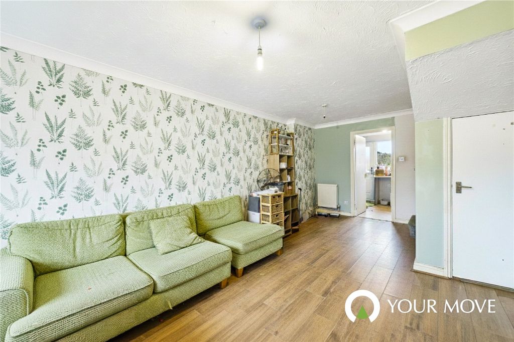 Property photo 2 of 9 Picture No. 04