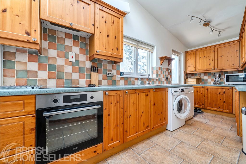 Property photo 3 of 18 Picture No. 07