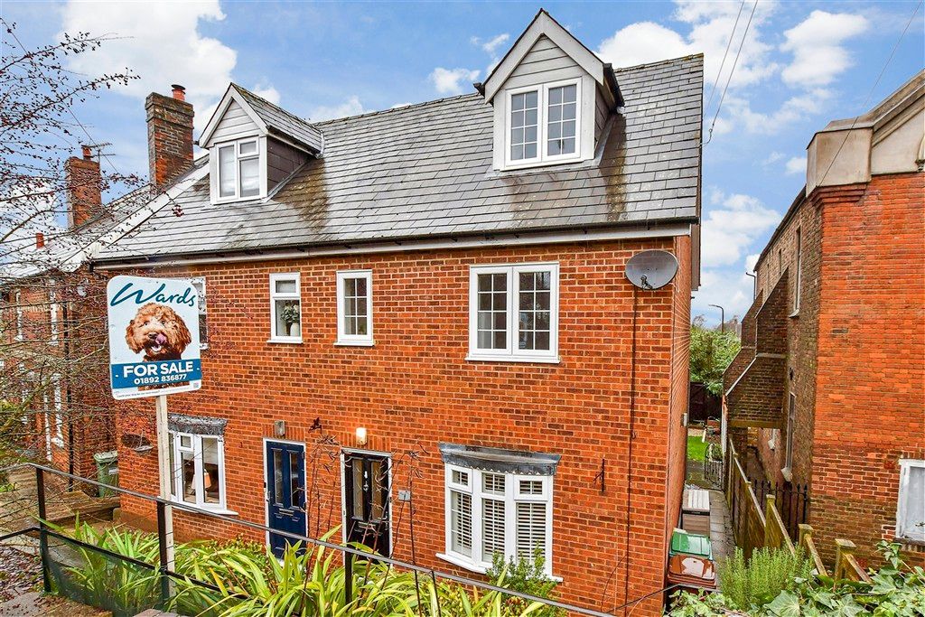 Property photo 1 of 11 Front Web