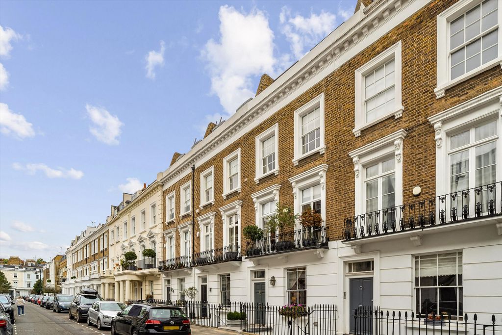 Property photo 3 of 19 Image