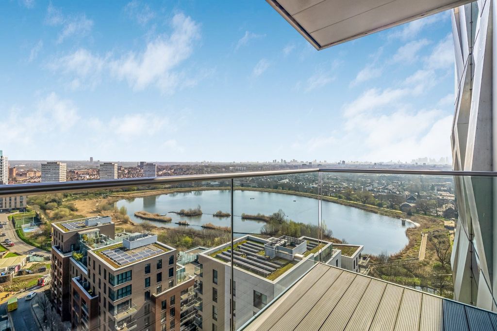 Property photo 3 of 32 Picture No. 29