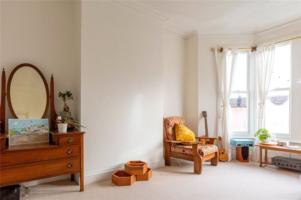 Property photo 1 of 7 Picture No. 05