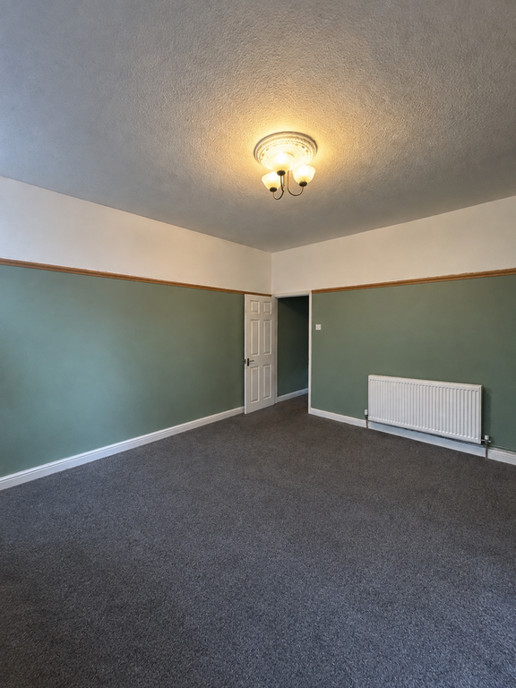 Property photo 2 of 11 Living Room
