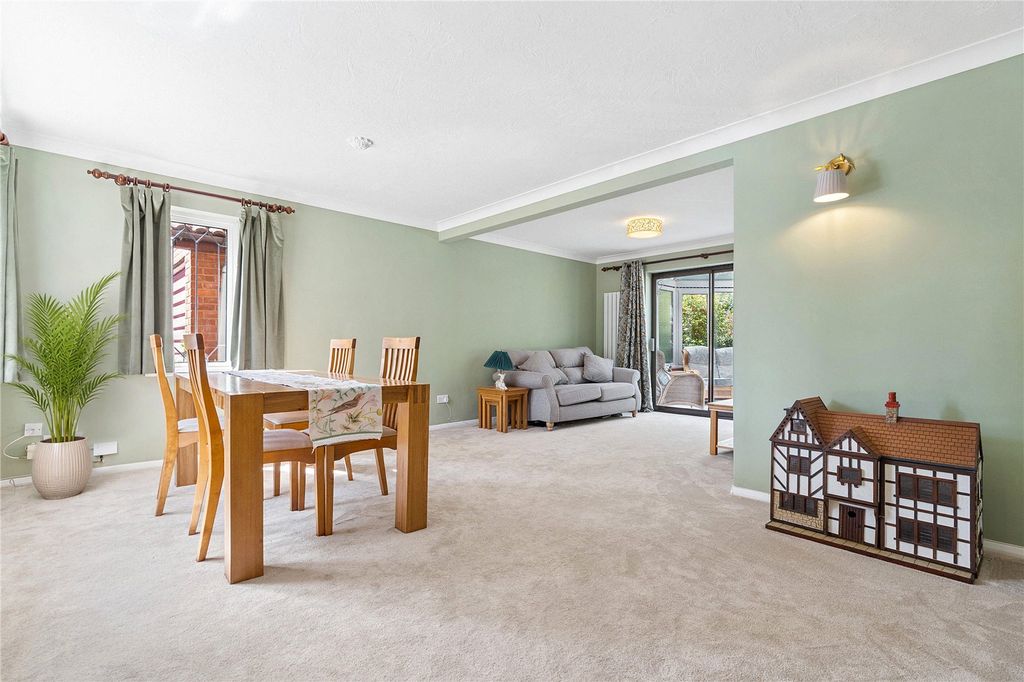 Property photo 3 of 19 Dining Room