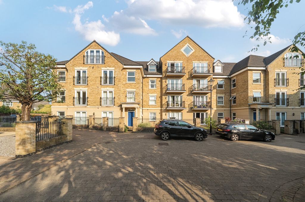 Property photo 1 of 14 1318376-5-6866c27...