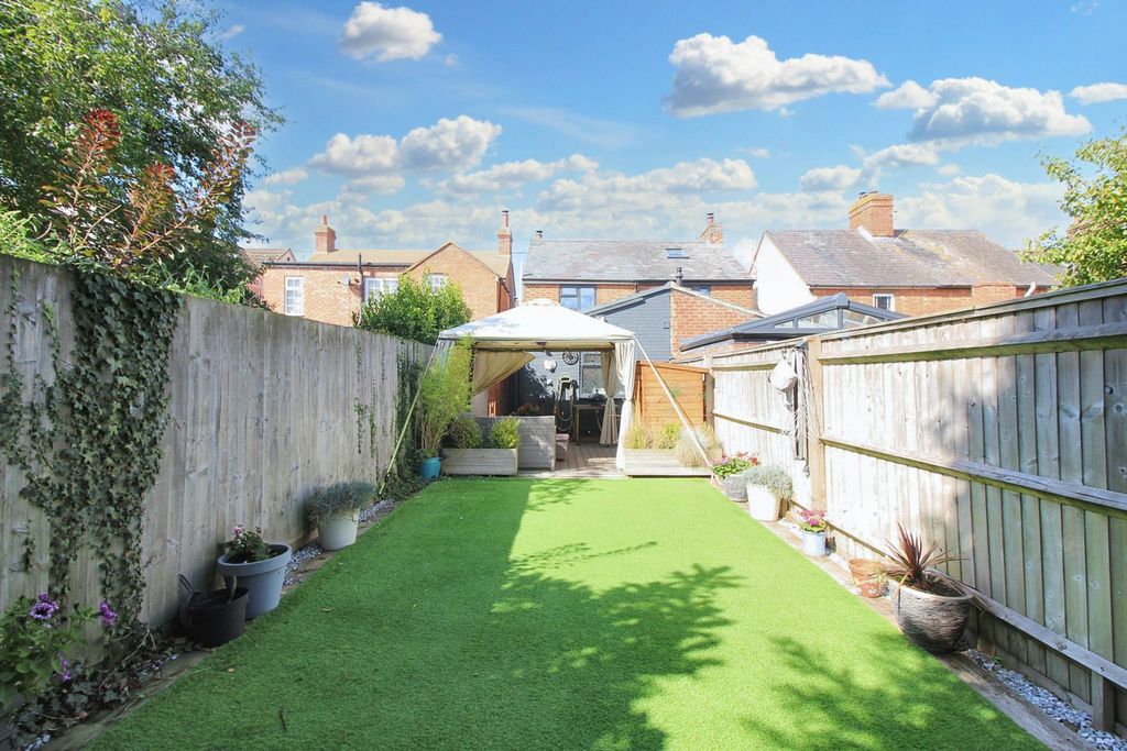 Property photo 3 of 14
