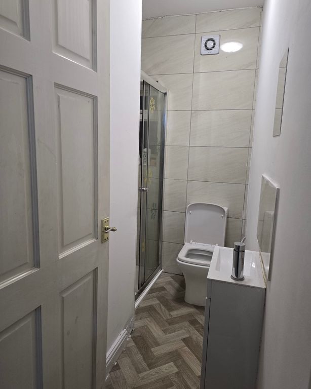 Property photo 3 of 3