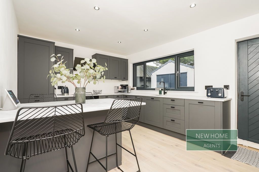 Property photo 3 of 23 Photo 16