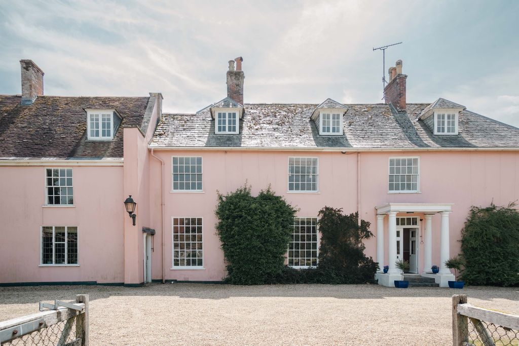 Property photo 1 of 38 288472 - Old Ford House_Inigo-68.Jpg