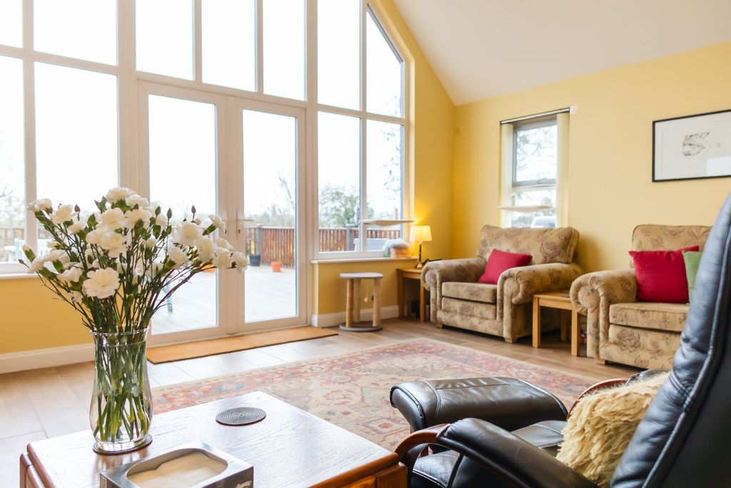 Property photo 3 of 24 4859165