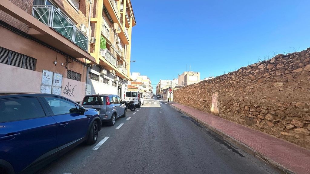 Property photo 3 of 24