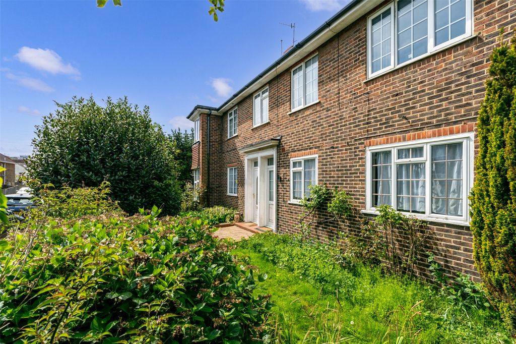 Property photo 1 of 15 Picture No. 18