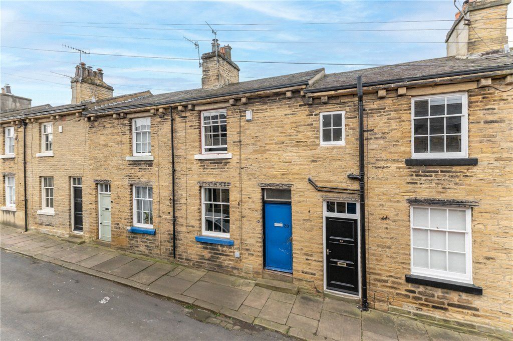 Property photo 1 of 16 Edward Street