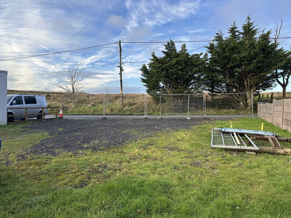 Property photo 3 of 6 Not Specified