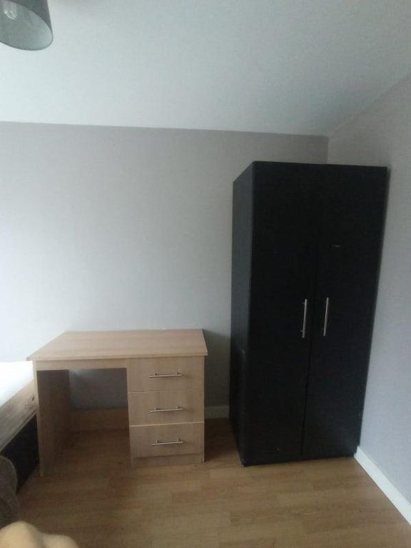 Property photo 3 of 11 94306381.Jpg