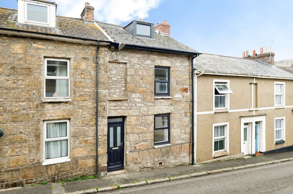 Property photo 1 of 18 Pbox-Img.Jpg