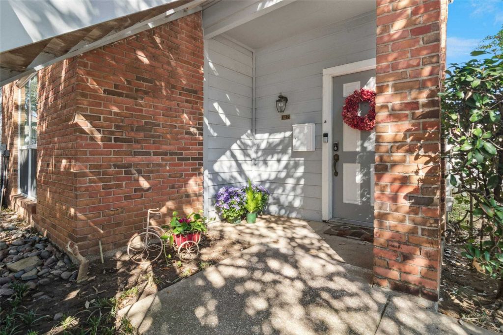 Property photo 2 of 31 <Alttext/>
