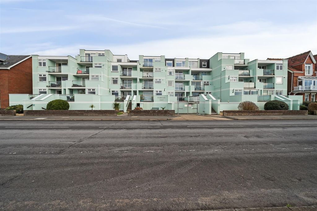 Property photo 1 of 16 67852Bbaf4004-1230555 (1).Jpg