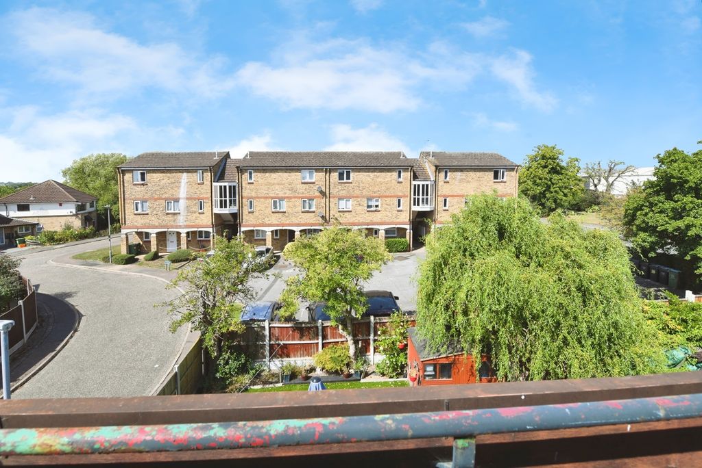 Property photo 1 of 14 Photo