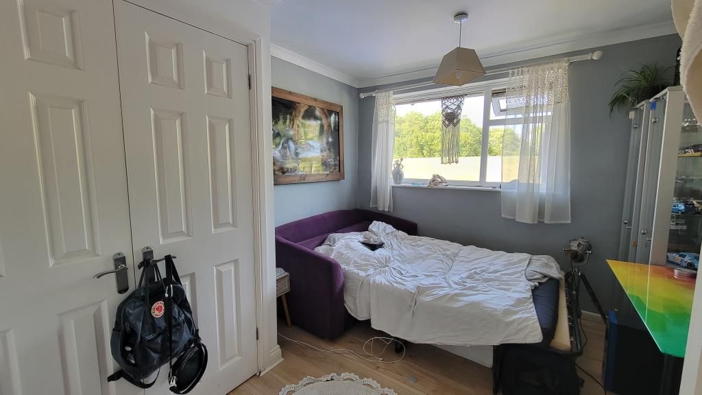 Property photo 3 of 7 Bedroom 2