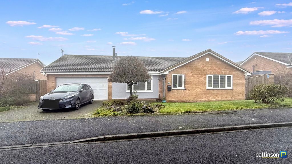 Property photo 1 of 44