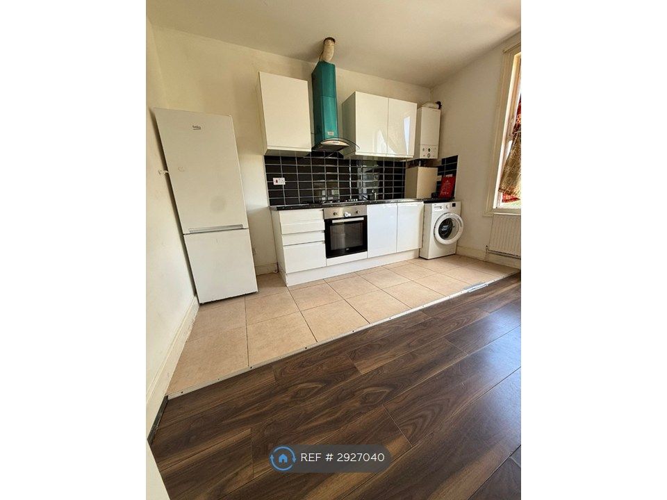 Property photo 1 of 4