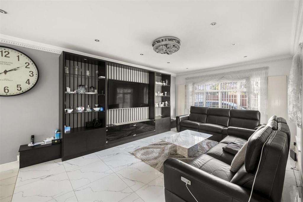 Property photo 3 of 17 Dsc_8922.Jpg