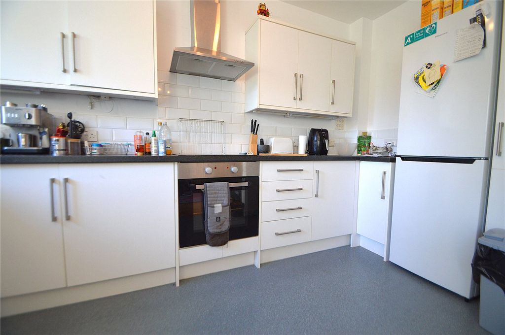 Property photo 2 of 11 Picture No. 10