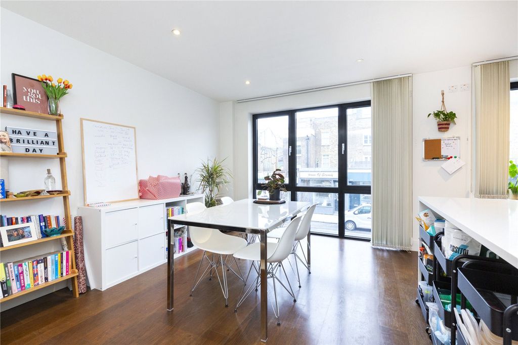 Property photo 2 of 14 Open Plan Living