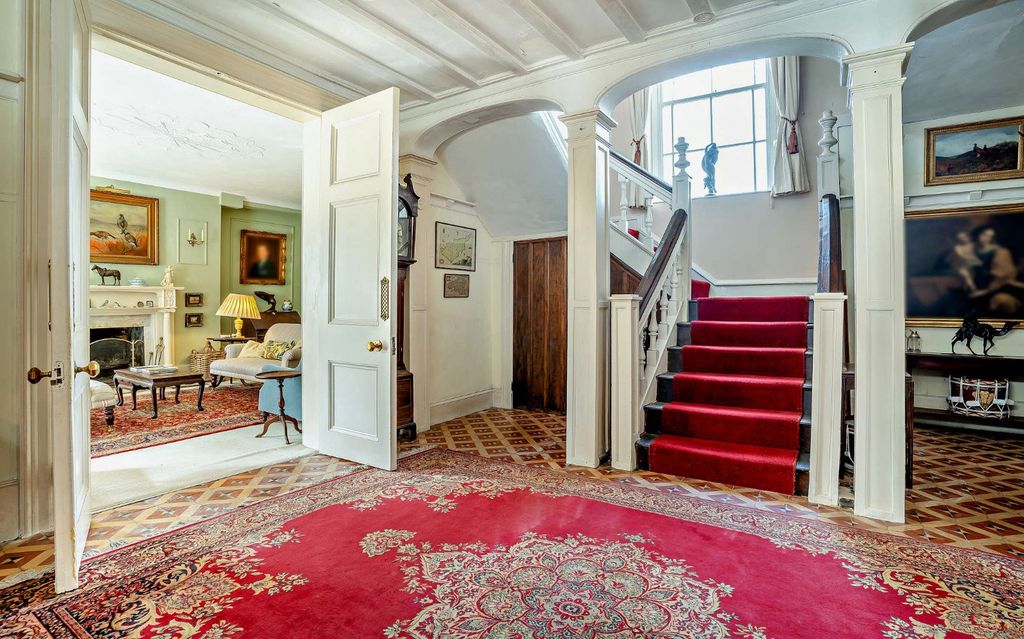 Property photo 2 of 17 Hall